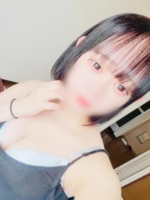 らむ【最高のロリ巨乳美少女】 STAR-スター-(デリヘル)