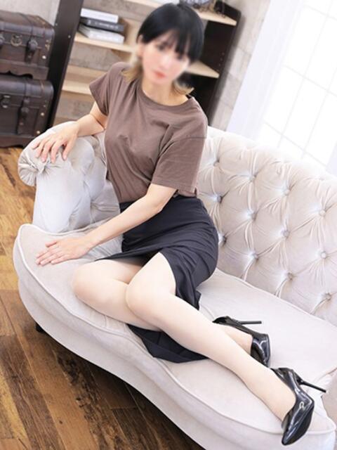 ななお 熟女の風俗最終章 新宿店（熟女デリヘル）