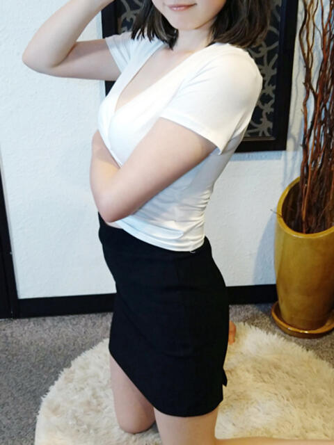 ももか Refinado（レフィナード）（【非風俗】出張メンズエステ）