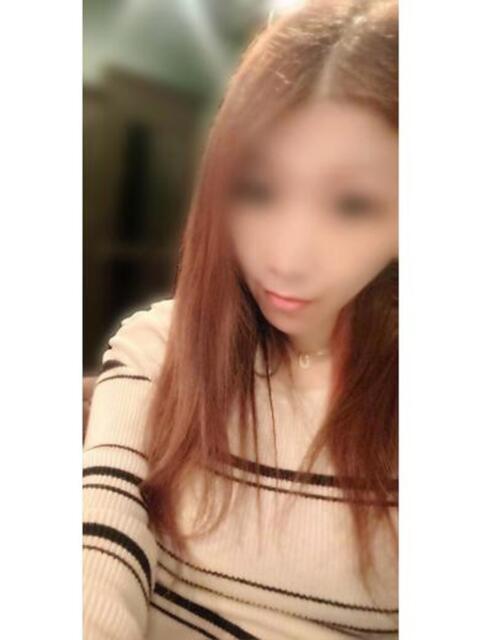 レイナ 人妻生レンタル（デリヘル）