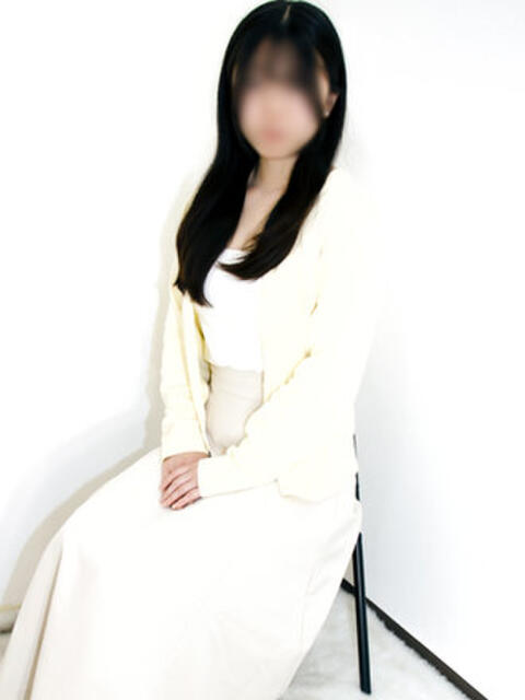 かのん 胡蝶蘭(人妻系ホテヘル)