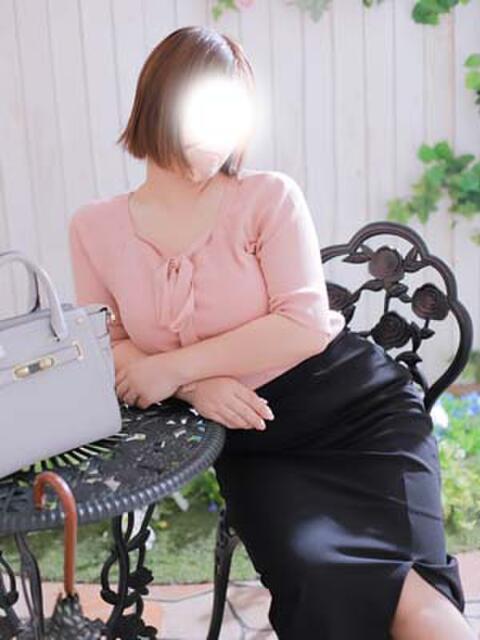 かんな 奥様メモリアル(デリヘル)