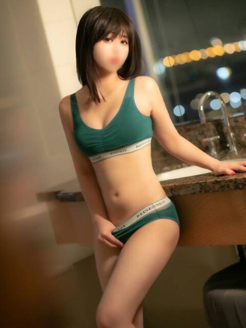 ひなの スチュワーデス(ソープランド)