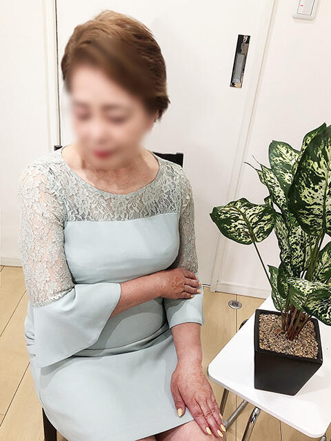 藤 おふくろ(人妻デリヘル)