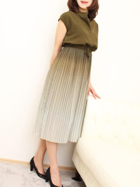 あやの マダムハンズ神田店(派遣型手コキ・オナクラ)