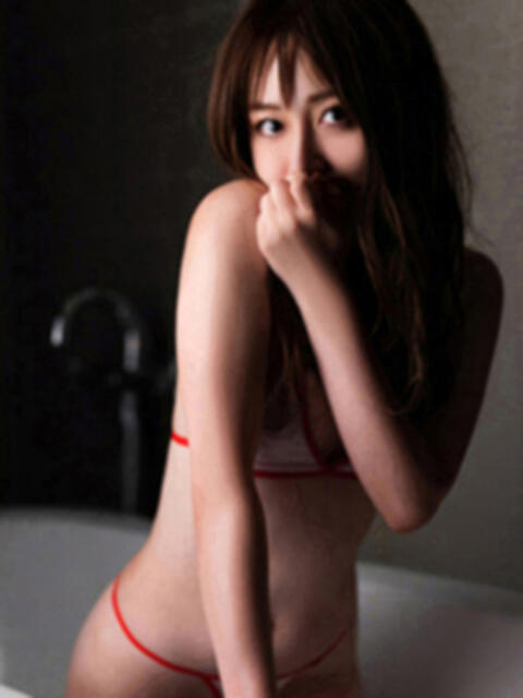 みく BinBinクリニック（派遣型エステ）