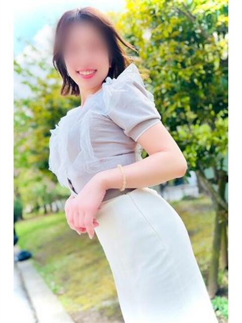 いおり 奥鉄オクテツ東京店(デリヘル市場)(駅待ち合わせ型人妻デリヘル)