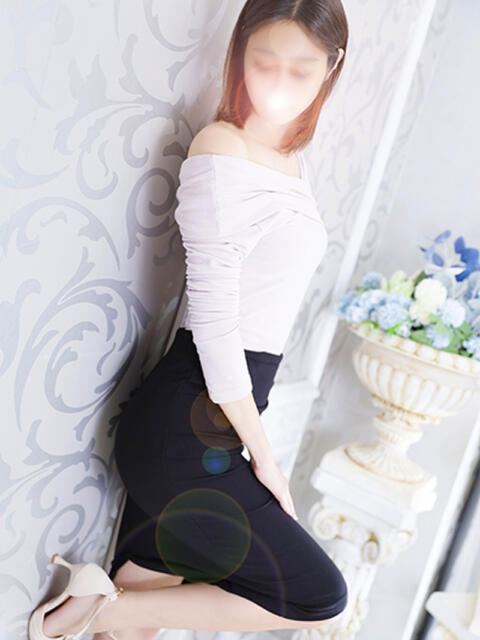 きり 横浜人妻花壇本店（人妻デリヘル）