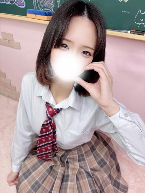 あお 新宿ハンドメイド（手コキ・オナクラ）