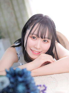 みいな