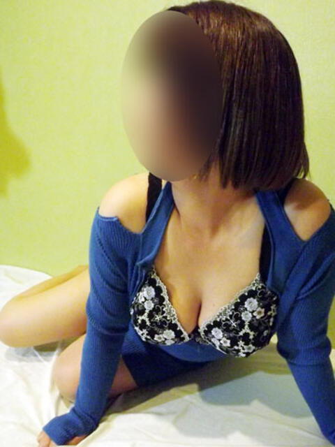 めい 水戸デブ専肉だんご＆人妻浮気現場（ファッションヘルス）