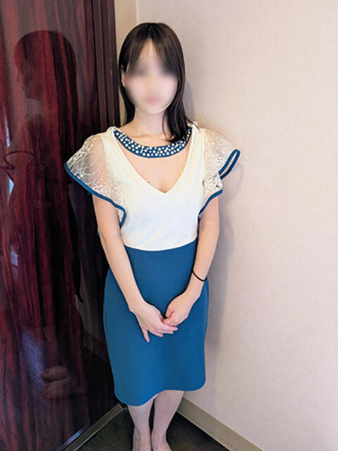 し　ず XSTASY（エクスタシー）（人妻ヘルス）