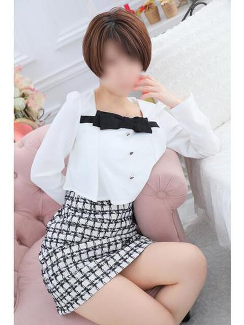 安達　とあ プルプル倶楽部 札幌すすきの店（ファッションヘルス）