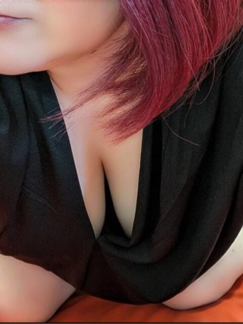 なな マッタリ熟女（熟女デリヘル）