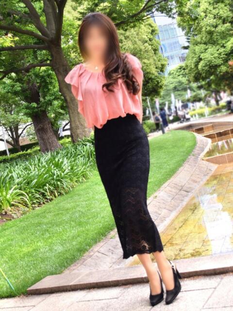 恵 東京人妻フォーシーズンズ（人妻・熟女待ち合わせデリヘル）