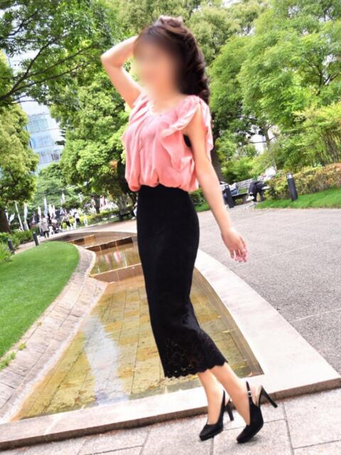 恵 東京人妻フォーシーズンズ（人妻・熟女待ち合わせデリヘル）