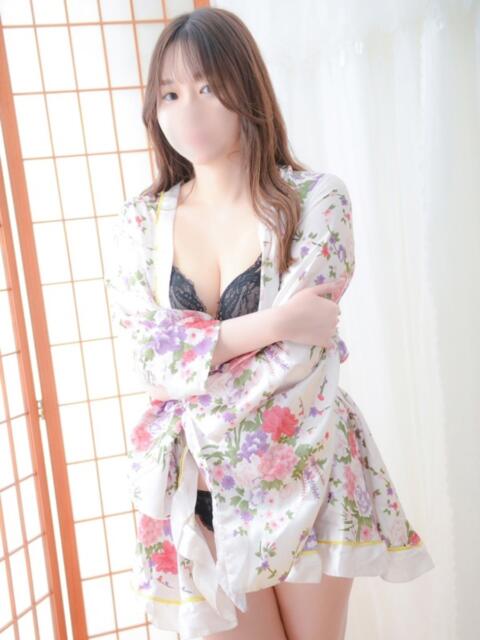 ありさ 三つ乱本館(ファッションヘルス)