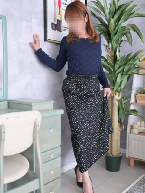 ちひろ 奥様の実話 なんば店(人妻ホテヘル)