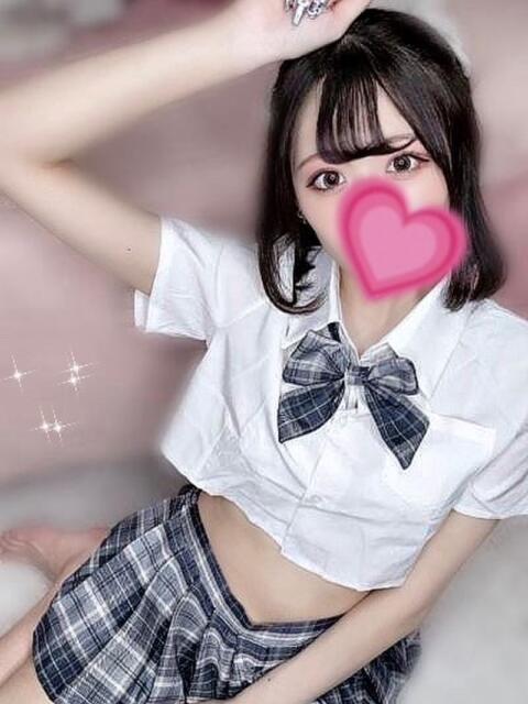 ななこ★中毒者続出の予感★ 巨乳美乳専門店～激安おっぱいPREMIUM～かわいいは正義!!～本店（デリヘル）