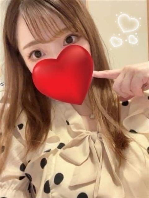 ももあ★殿堂入りプレミア嬢★ 巨乳美乳専門店～激安おっぱいPREMIUM～かわいいは正義!!～本店（デリヘル）