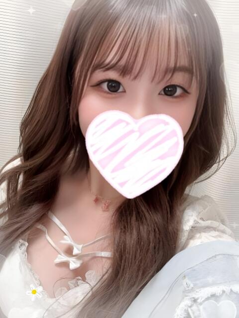 いゆな☆プレミア嬢☆ 巨乳美乳専門店～激安おっぱいPREMIUM～かわいいは正義!!～本店（デリヘル）