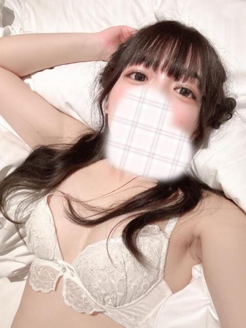 ちこりん☆純白素肌☆ GY激安エロ活BRAND（デリヘル）