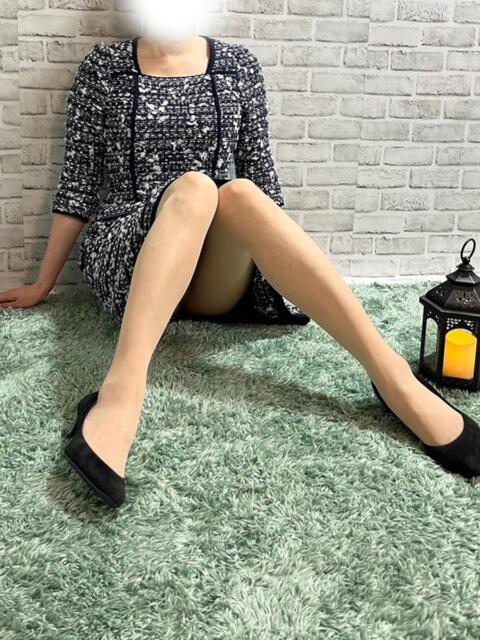 新人【まき】奥様 静岡人妻教室（人妻デリヘル）