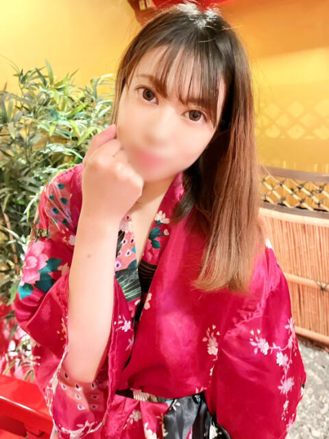 みかり 紅(くれない)(セクキャバ)