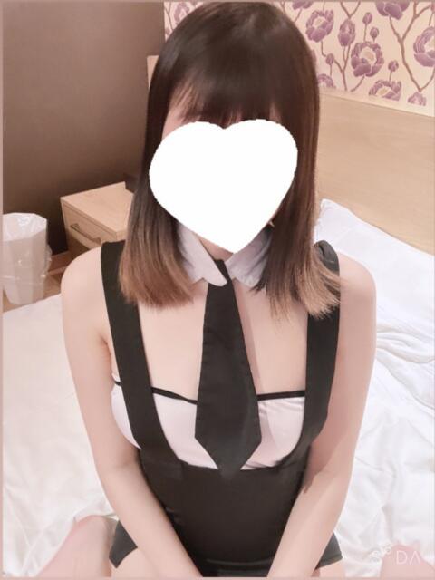 みくり/逆夜這い〇愛嬌抜群♪ 10代、20代専門ハレンチ倶楽部　姫路店（デリヘル）