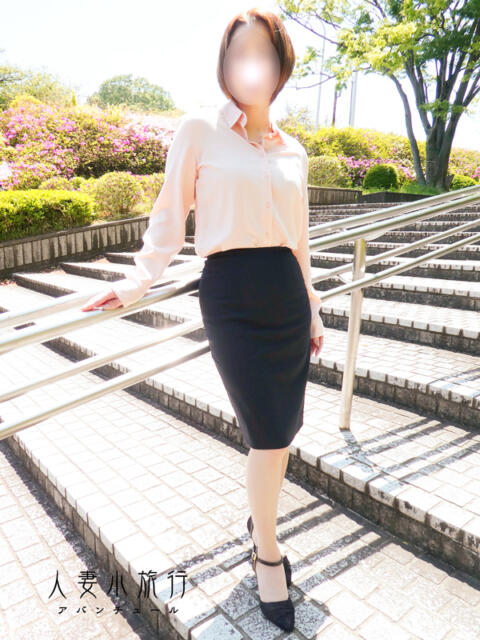 りりこ 人妻小旅行(人妻系デリヘル)