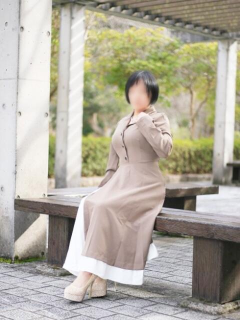 佐久間 百瀬 こあくまな人妻・熟女たち東広島店（KOAKUMAグループ）（人妻・熟女デリヘル）