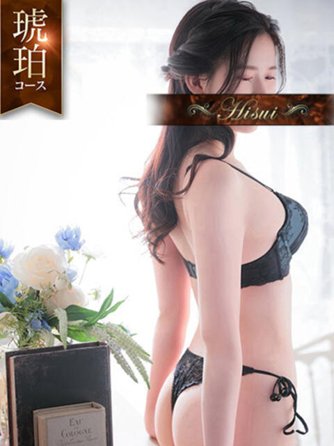 ♦瑠愛♦(ルナ) 翡翠の夢（高級ソープランド）