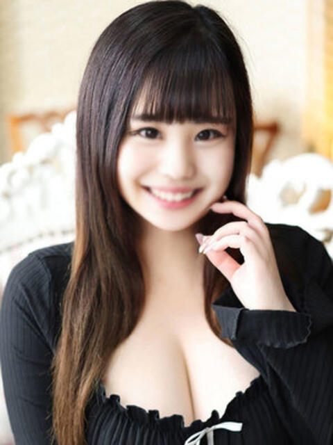 大崎もなか 断りきれない美人マッサージ嬢たち（デリヘル＆エステ）