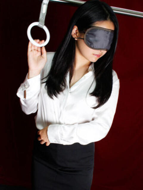 ちえ 全裸の女神orいたずら痴漢電車(ホテヘル)