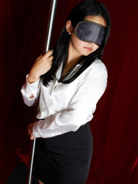 ちえ 全裸の女神orいたずら痴漢電車(ホテヘル)