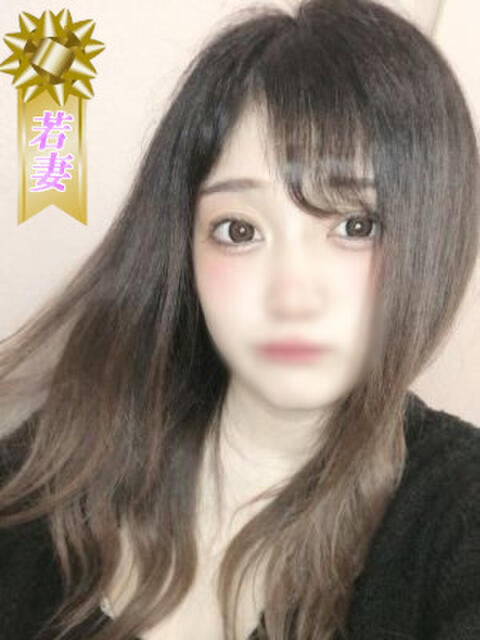 夏海(なつみ) 素人人妻オフィス旭店(人妻系デリヘル)