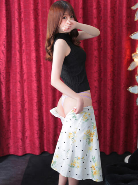 ヒナ OPELA(オペラ)(派遣型性感エステ)