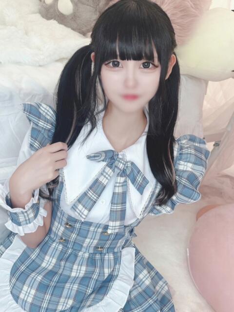 ゆな E+アイドルスクール　大阪・日本橋店（デリヘル）