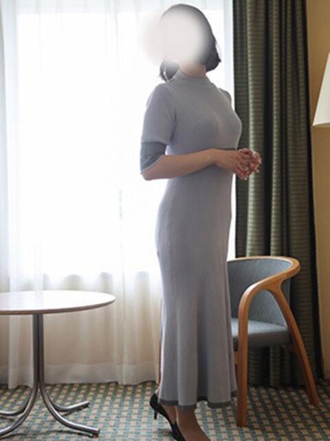 あやめ 神戸人妻花壇(人妻デリヘル)