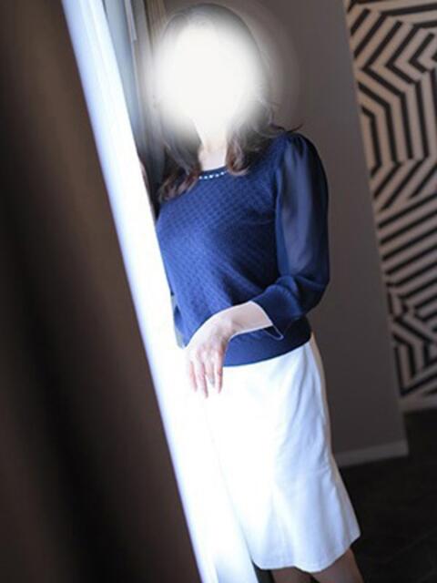 かな 京都人妻花壇（人妻系デリヘル）