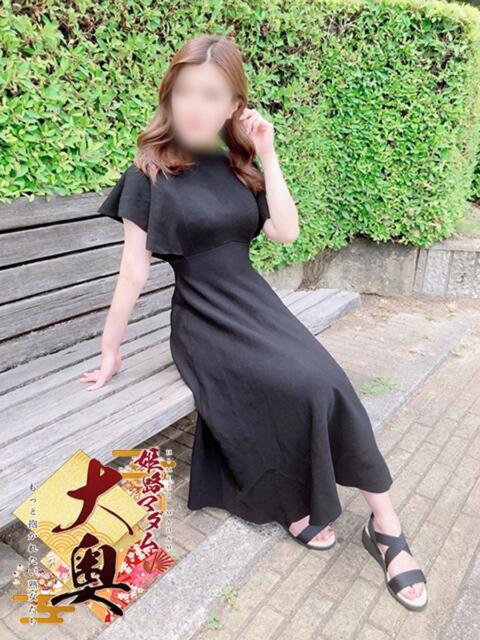 愛崎織恵(あいざきおりえ) 姫路マダム大奥(デリヘル)