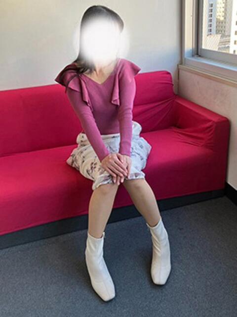 ふゆか 神戸人妻花壇(人妻デリヘル)