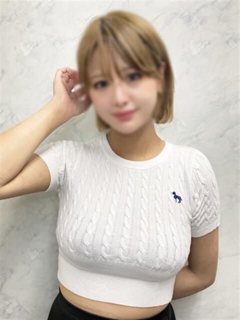 れお 渋谷くいーんず（素人専門ホテヘル＆デリヘル）