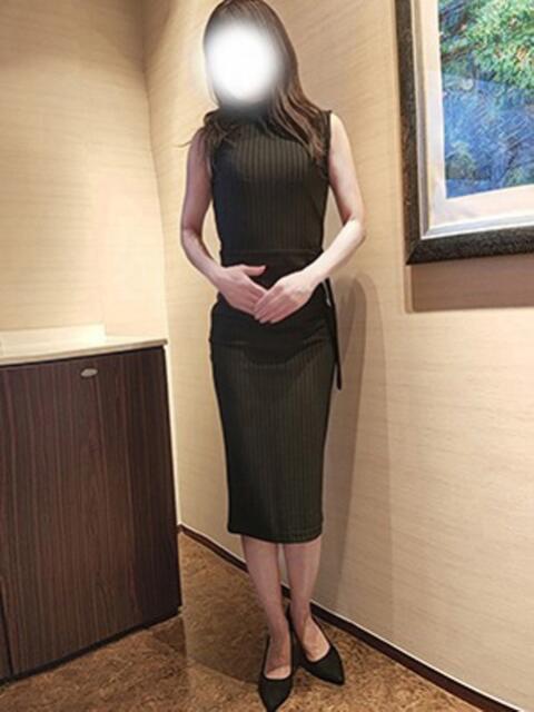 ももな 神戸人妻花壇（人妻デリヘル）