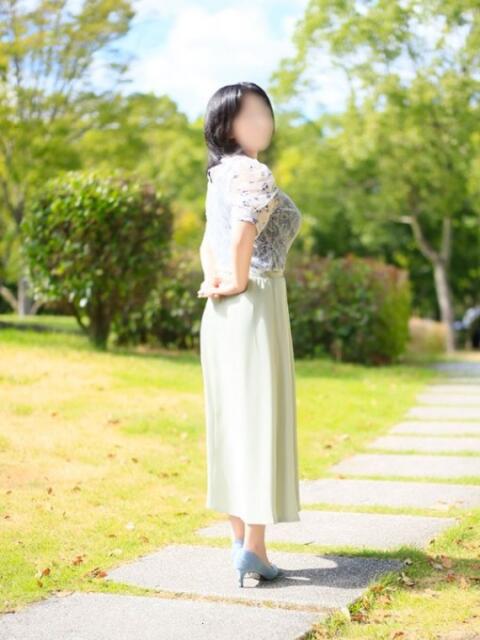 佐伯 韻世 こあくまな熟女たち姫路店(KOAKUMAグループ)(人妻・熟女デリヘル)