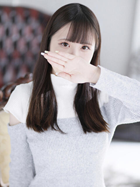 ひな 新宿泡洗体デラックスエステ(派遣型性感エステ)