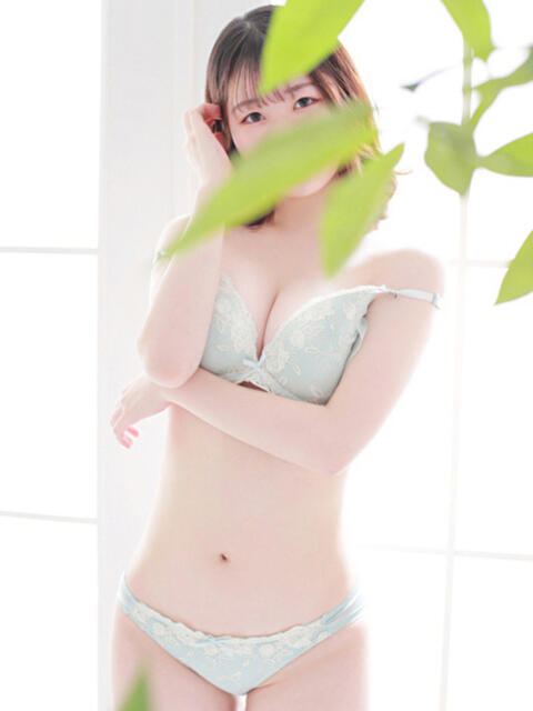 じゅり 新宿泡洗体デラックスエステ(派遣型性感エステ)