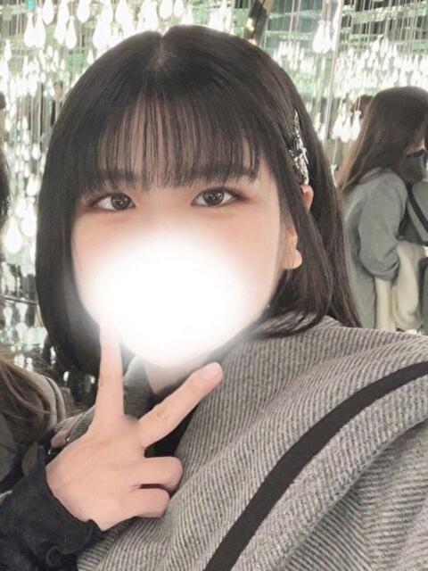 ふゆか 新宿泡洗体デラックスエステ（派遣型性感エステ）