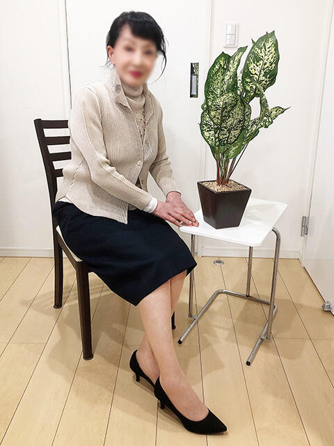 星 おふくろ（人妻デリヘル）