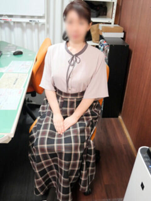 佐京 誘惑マル秘ミセス（人妻デリヘル）